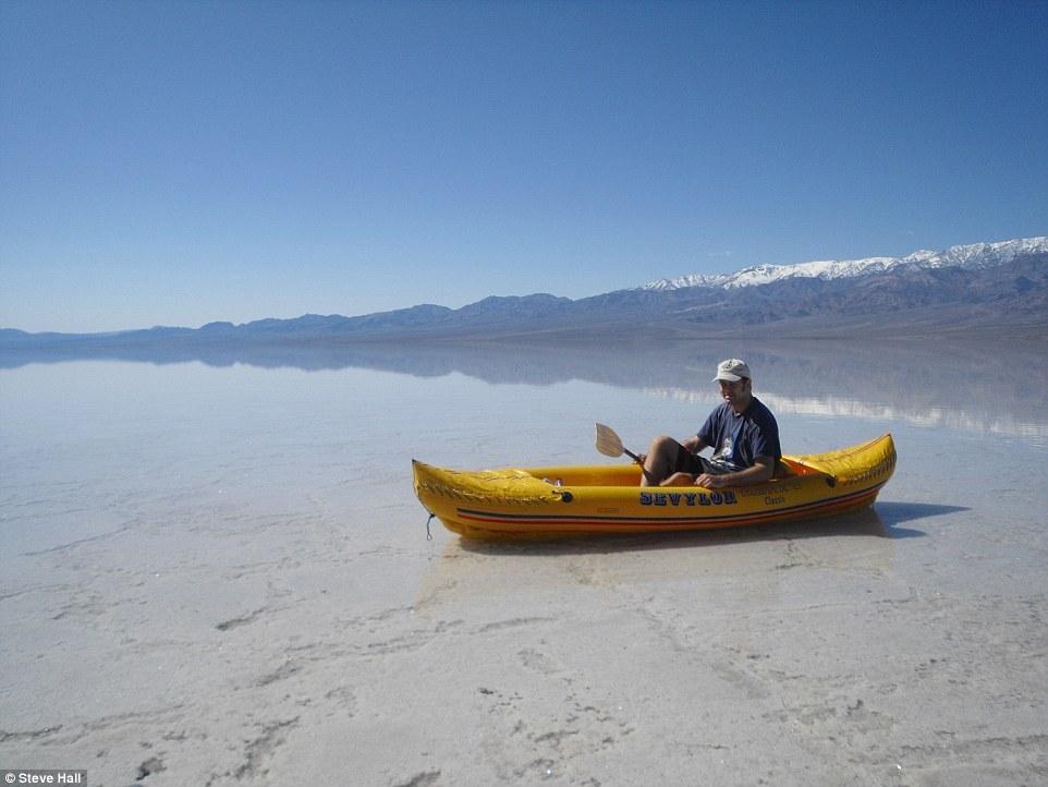 美国死亡谷中的“鬼湖” 湖水时隐时现(组图)