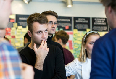 如何在40岁之前达到收入巅峰