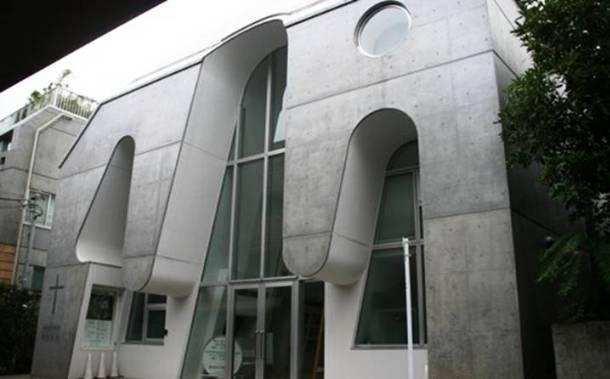 全球评选 全球25个辉煌的教堂建筑 其中一个 建在岩石上 看点快报