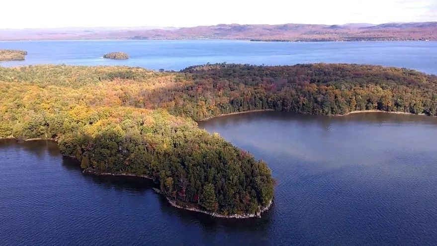 加拿大出售北美最大私人岛屿,价格和一套豪宅
