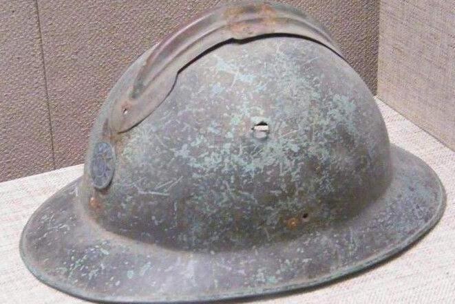二战时钢盔根本挡不住子弹,为何还会被各国重