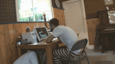 愚人节整蛊专题:gif动图教你如何整蛊你的他或她!