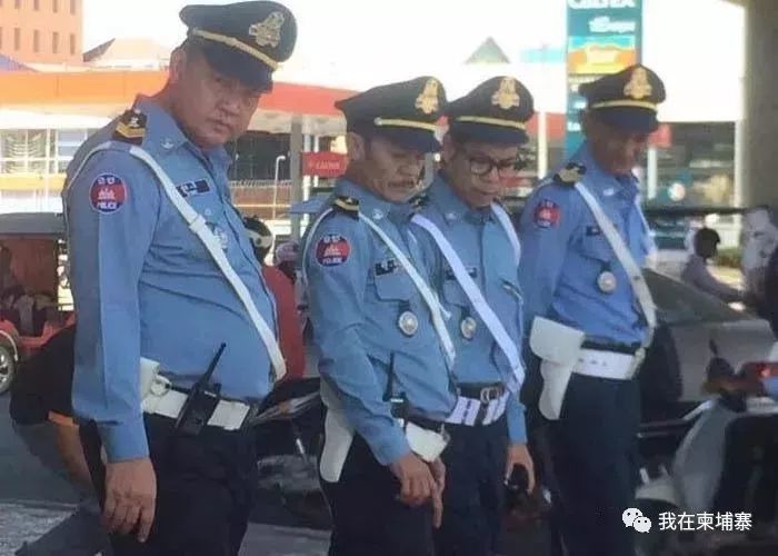 为什么柬埔寨警察那么腐败,并总是针对中国人?