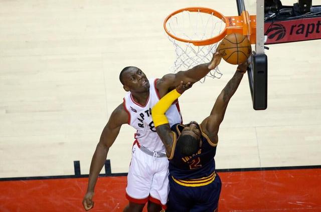 德罗赞砍32分悍将26板 猛龙送骑士季后赛首败