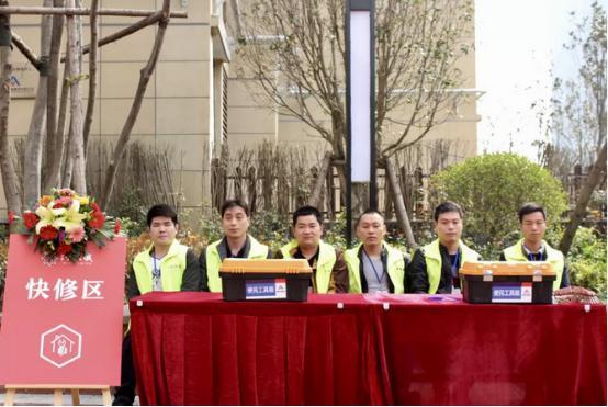 完美交房幸福起航建业十八城一期二批盛大交付