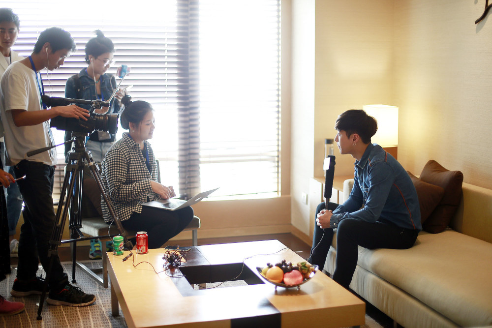 张艺兴:常被孙红雷介绍对象,喜欢漂亮善良的