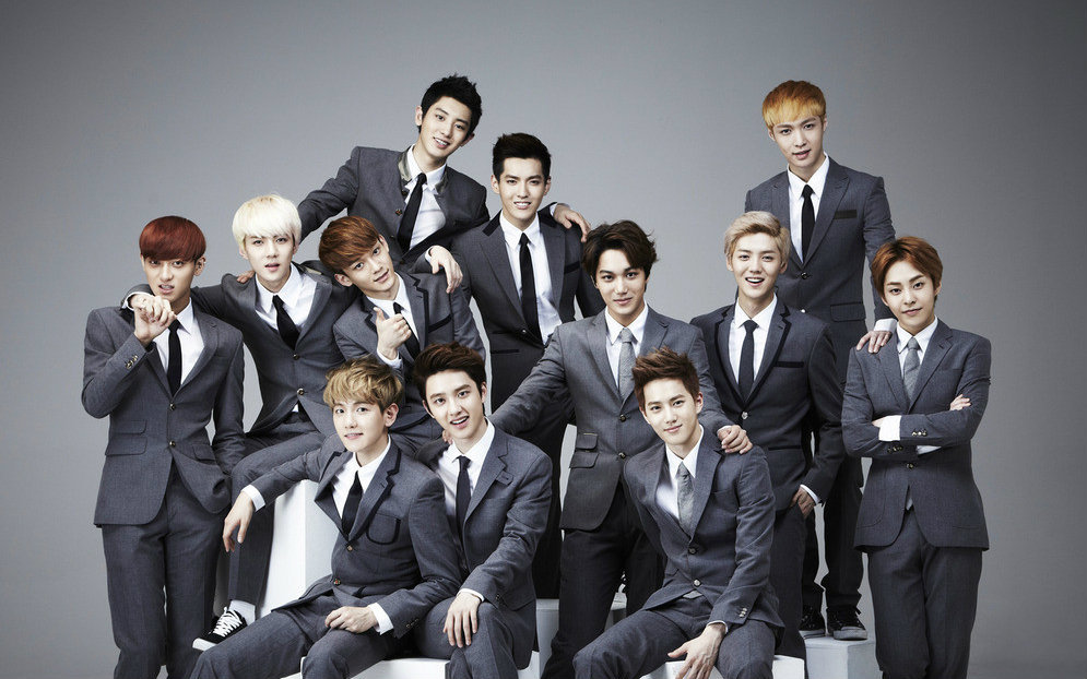Exo12人高清超帅合照 如今已是回忆杀 看点快报