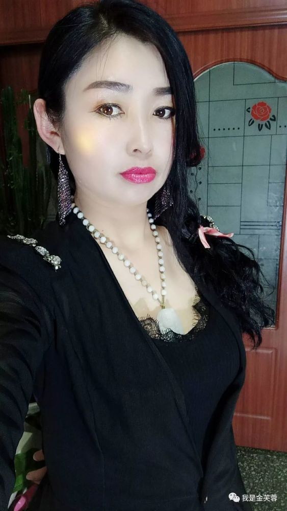 金芙蓉广场舞之高清照片,喜欢的留言哦!