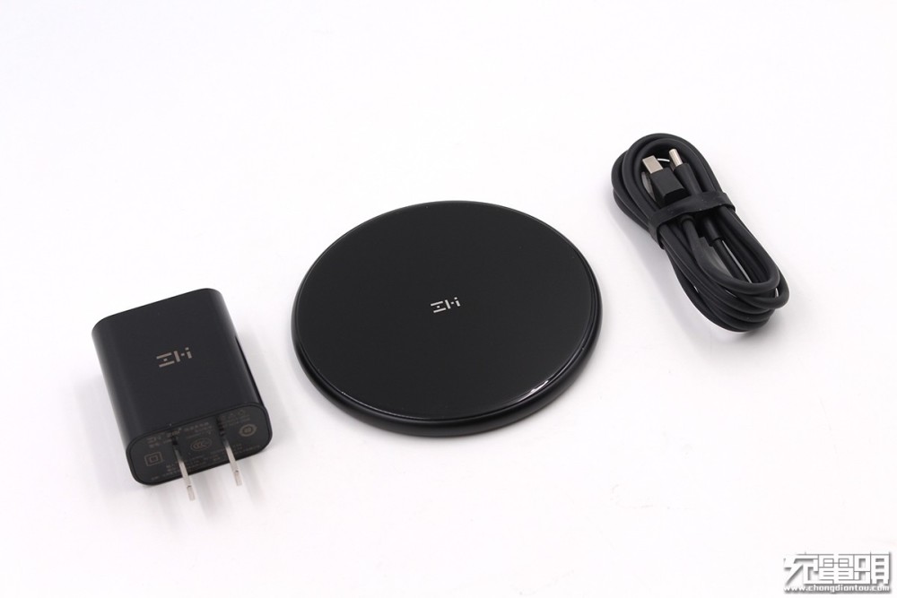 ZMI紫米无线充电器WTX10开箱图赏