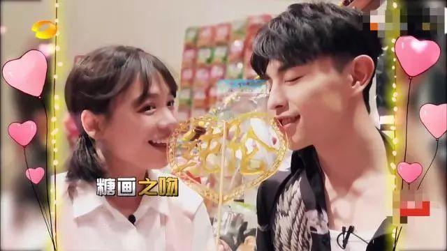 邓伦对前女友金晨念念不忘?节目里竟错将马思