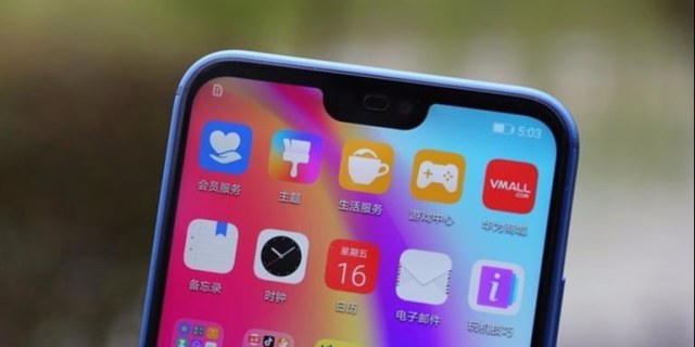 手机刘海屏太丑?这个软件可以帮你优化