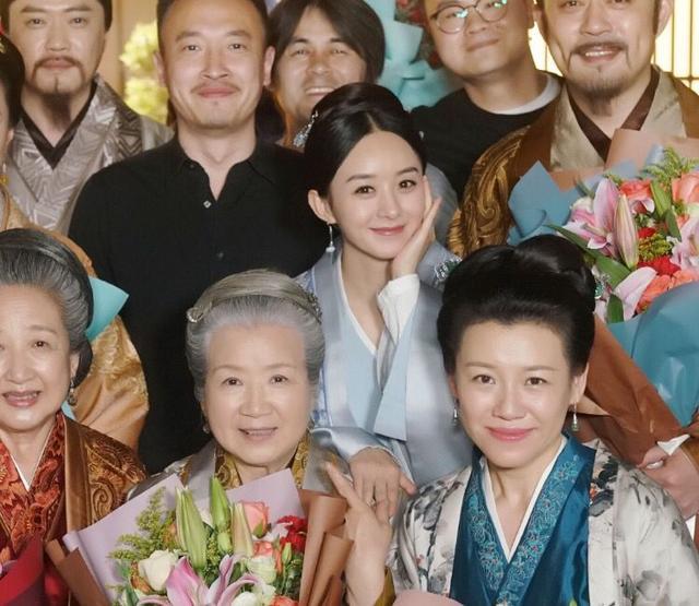 赵丽颖知否怀孕剧照流出,这次不是别人家熊孩子,慈母感爆棚