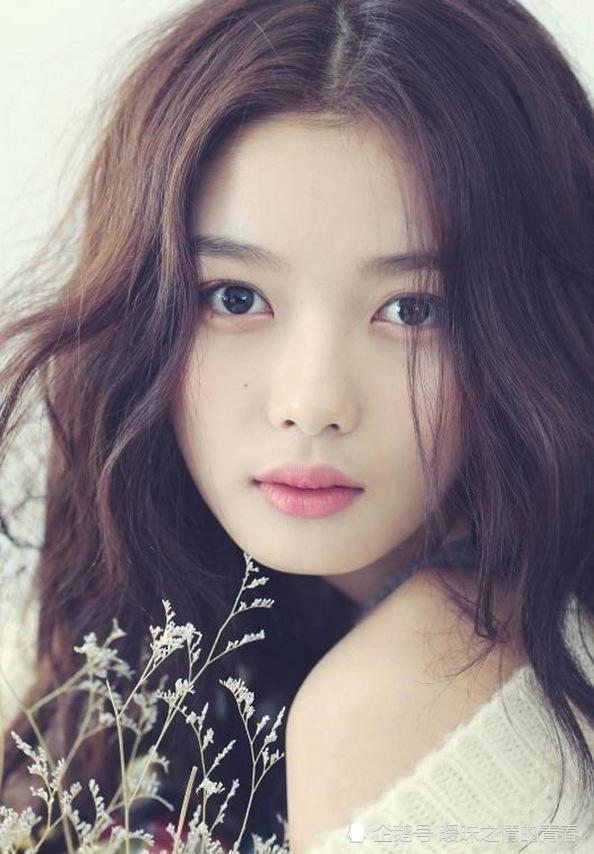 韩国女明星金裕贞纯美写真
