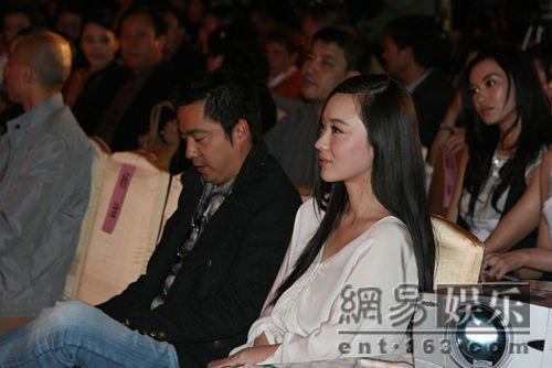 霍思燕早年黑历史一箩筐, 如今却成好妈妈,被家