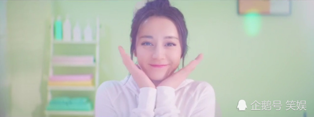 迪丽热巴工作室的见面礼好特别,迪丽冷巴也出