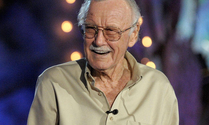 漫威之父遭人偷血,抽到眩晕,还被制成水笔卖