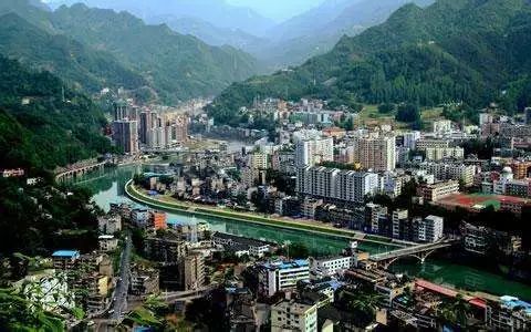2020年潼南区gdp_高新区处处释放着强劲动能(2)