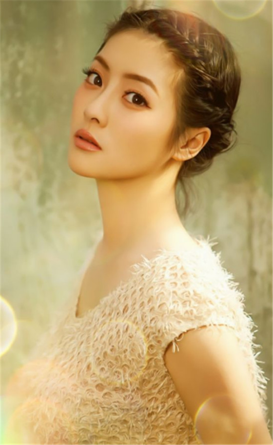 朱锐:《一仆二主》中机关算尽的拜金女