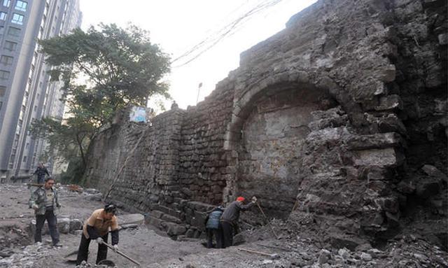 重庆又一段古城墙遗址启动修复 年底可去漫步