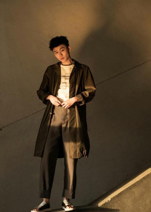 《远大前程》刘奕君儿子出道,还是关晓彤同班