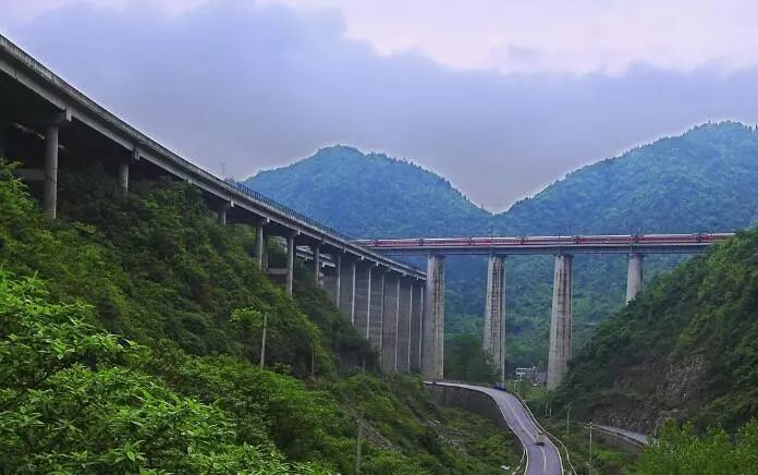 好消息!将建咸丰-利川高速公路,途经清坪,黄金洞……还是活龙,尖山?