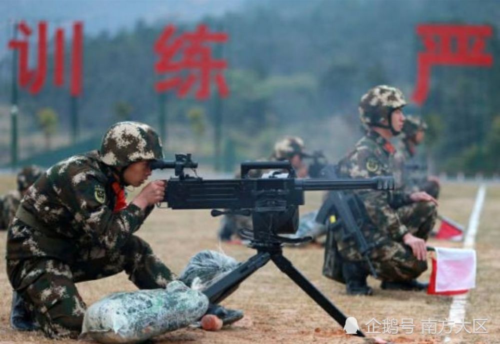 揭秘:中国人民解放军pap与武警pla的区别,一个安内一个对外