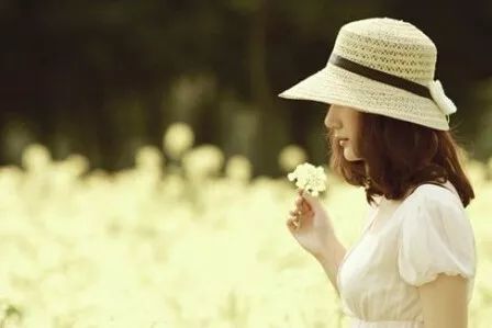 晚上发朋友圈心情句子