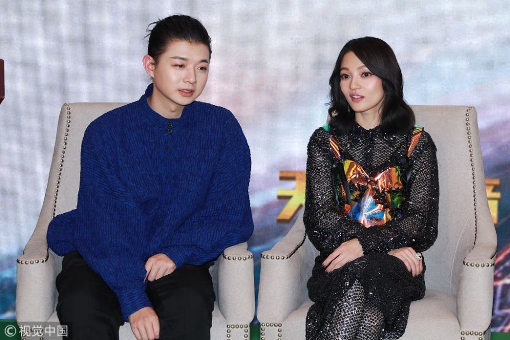 Jessie J夺歌王与汪峰握手 张韶涵与霍尊采访