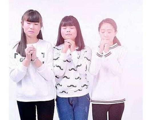 企鹅娘吐槽:Sunshine组合自称中国平均颜值!