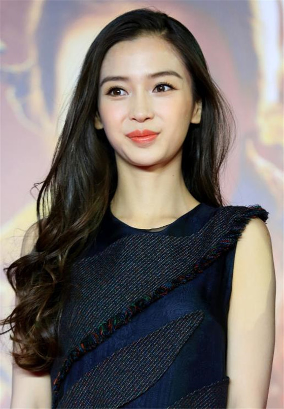 杨颖气质非凡魅力无限,网友:爱情滋润的女人就是美,太