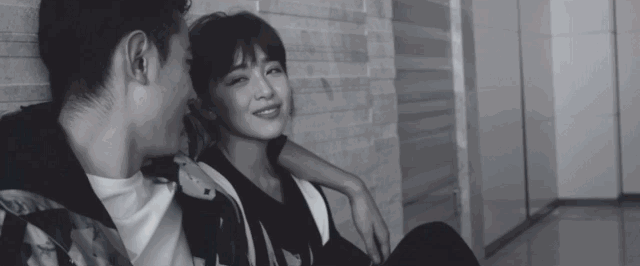 别再用阚清子纪凌尘当头像了,自己拍一个吧!