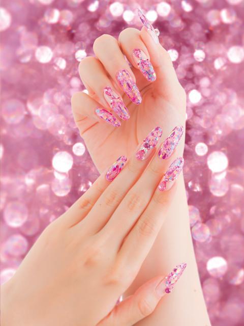 日本美甲协会公布2018 大势色,今年必备仙气值