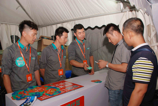 滴滴代驾一单就能挣上百块,那他们一个月到底