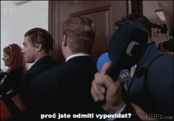 搞笑gif:我曾经爱过的男孩,有着世界上最英俊的侧脸