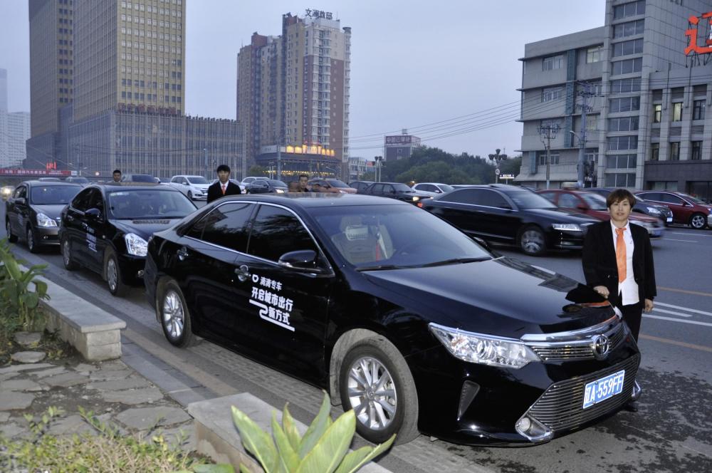 滴滴快车司机都跳槽跑美团,为何专车司机不愿