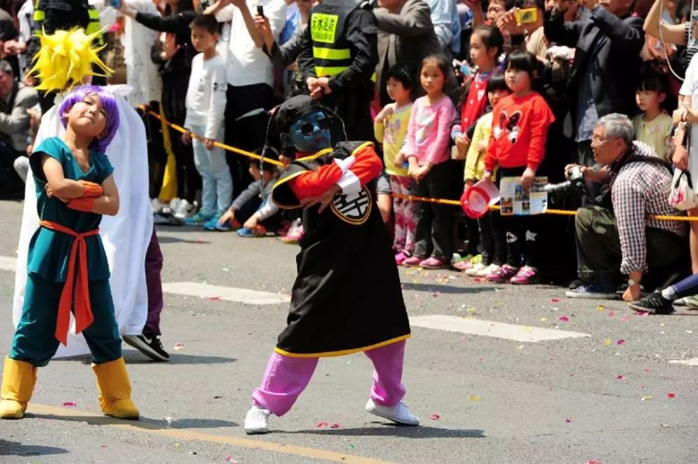 社会社会 再过8天,《寻梦环游记》,《小猪佩奇》,初音