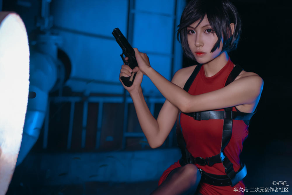 生化危机艾达王cosplay 帅气的短发美女 身材超棒!