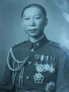 战神薛岳活了103岁,临终前为后人送八字警言