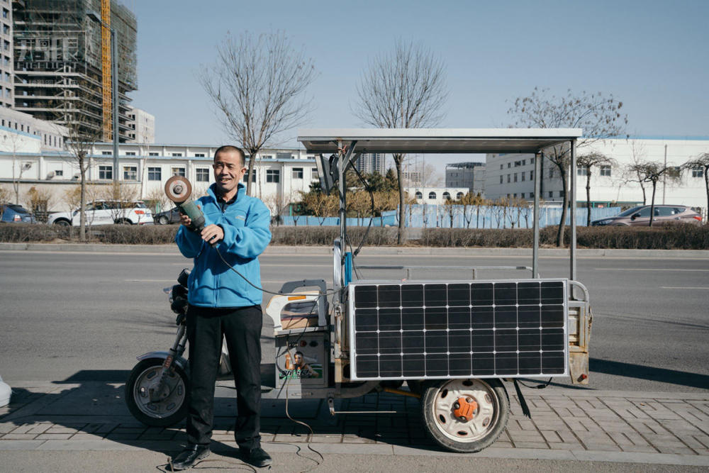 煤都的转型之路 工人工资大不如前_学生时代