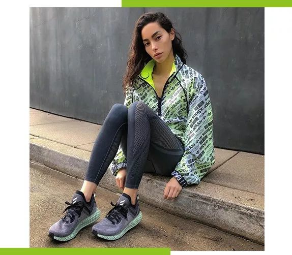 你躲在健身房穿的衣服 潮人们都穿上街了