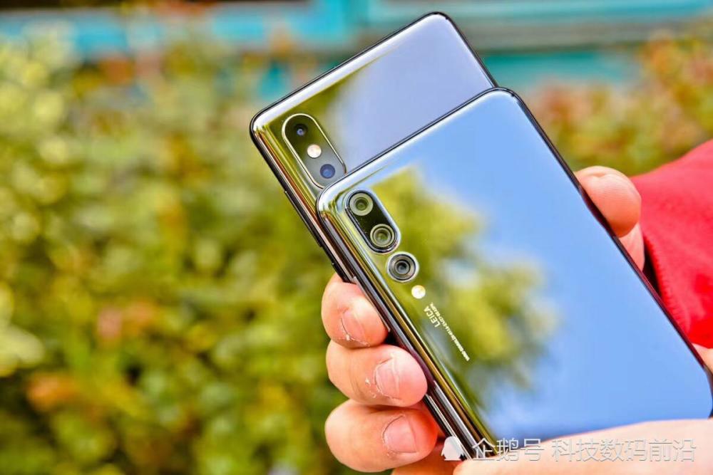 多图:小米MIX2S对比华为P20 Pro