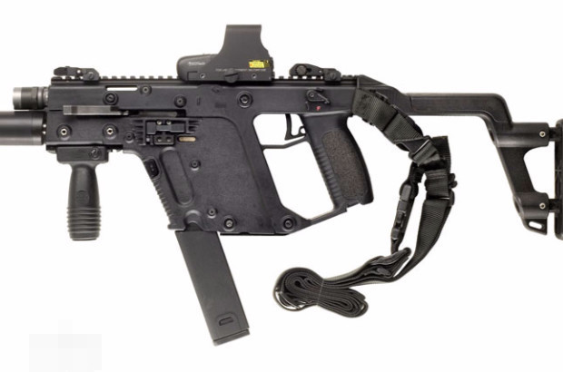 这首BGM与绝地求生中一把枪名发音相似比赛