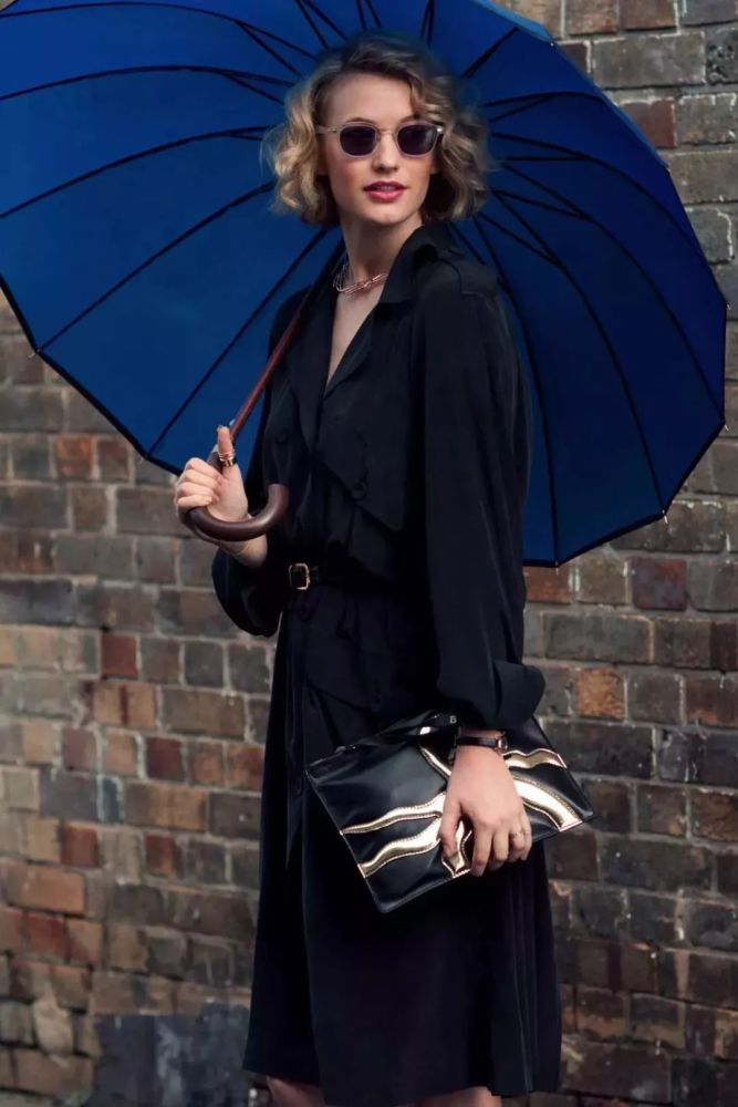 贺函的风衣_和平精英黄金风衣图片(3)