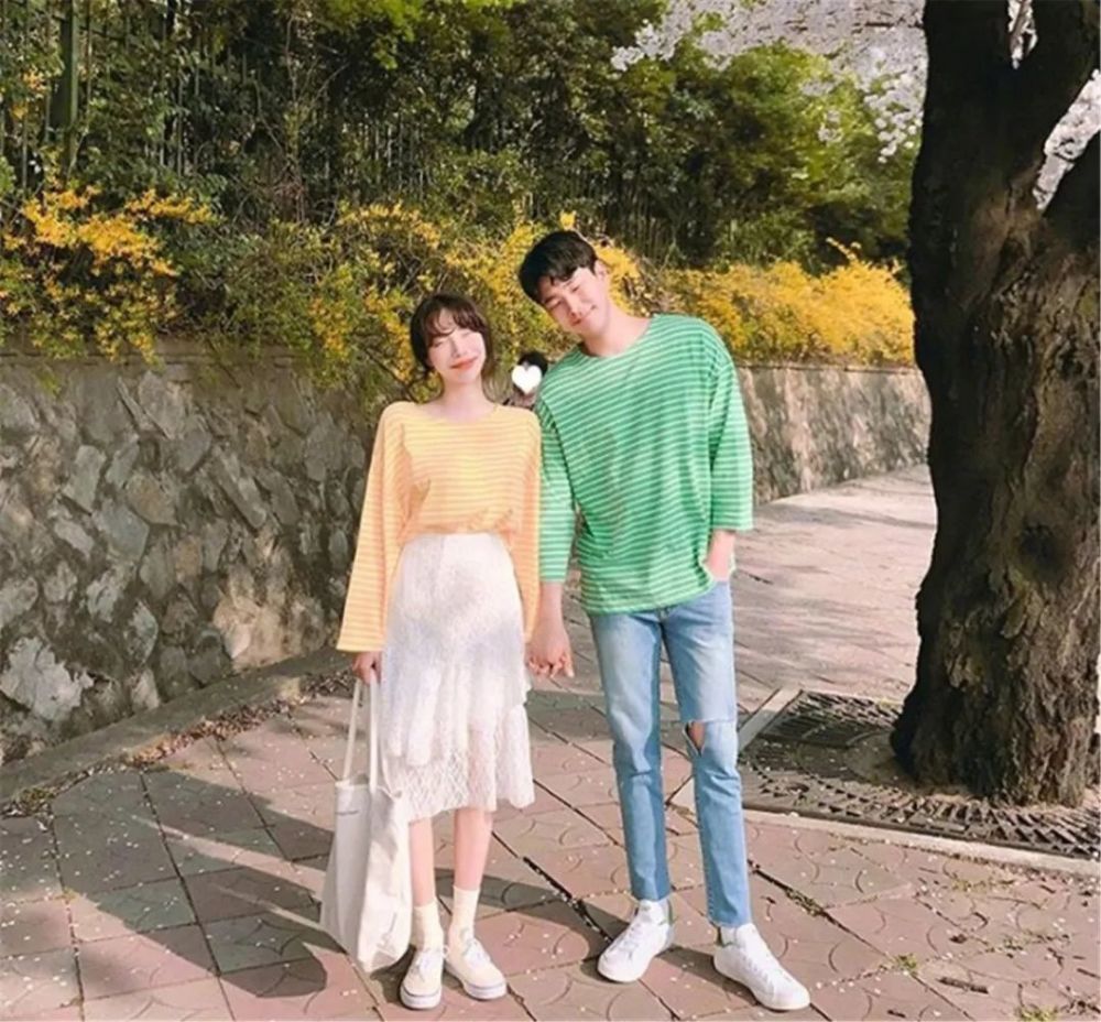 邓紫棋与男友的情侣装太邋遢?甜蜜撒粮要这