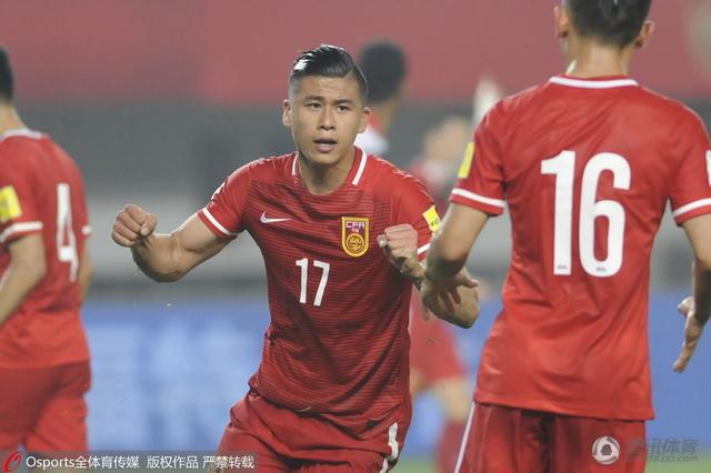 张玉宁谈发型:一分钟解决的事 什么行业都得重