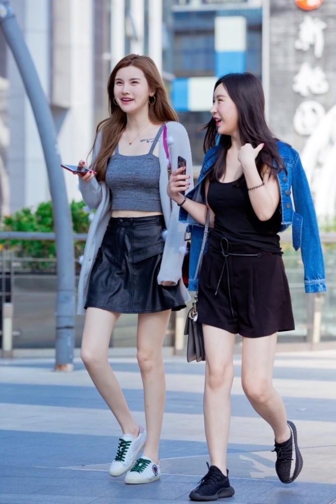 摄影师镜头下的三亚美女,你想要哪个的手机号?我猜是图三!