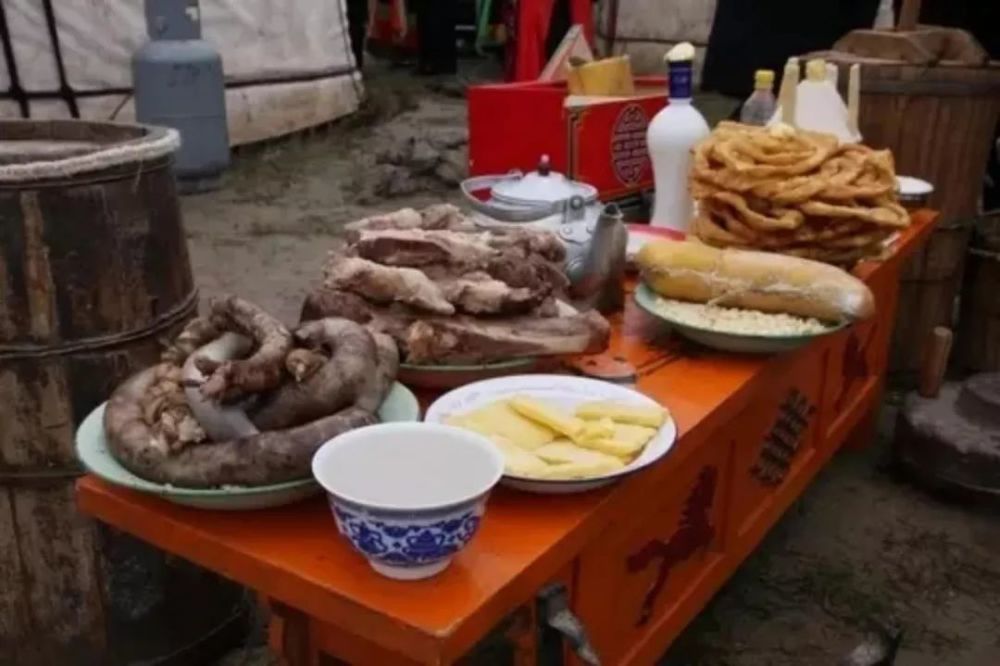 蒙古族的饮食习俗