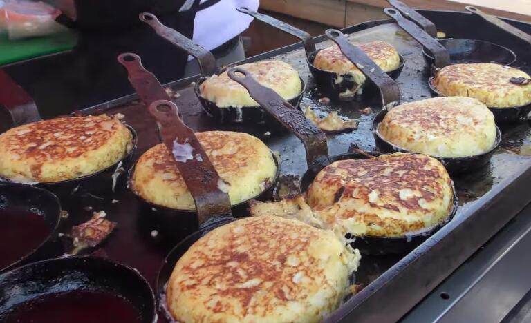 28岁男子用苹果做的这小吃,10块钱一个,30分