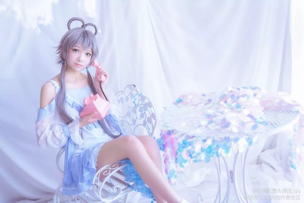 清纯古风萝莉洛天依cosplay 美美的淡蓝色裙装 美腿福利