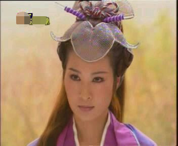 林千钰在台湾的知名度比较高,在她28岁的时候因出演了电视剧《游龙